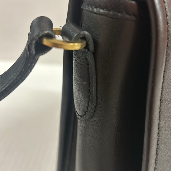 Coach Vintage Adjustable Shoulder Strap Bag - Picture 5 of 16